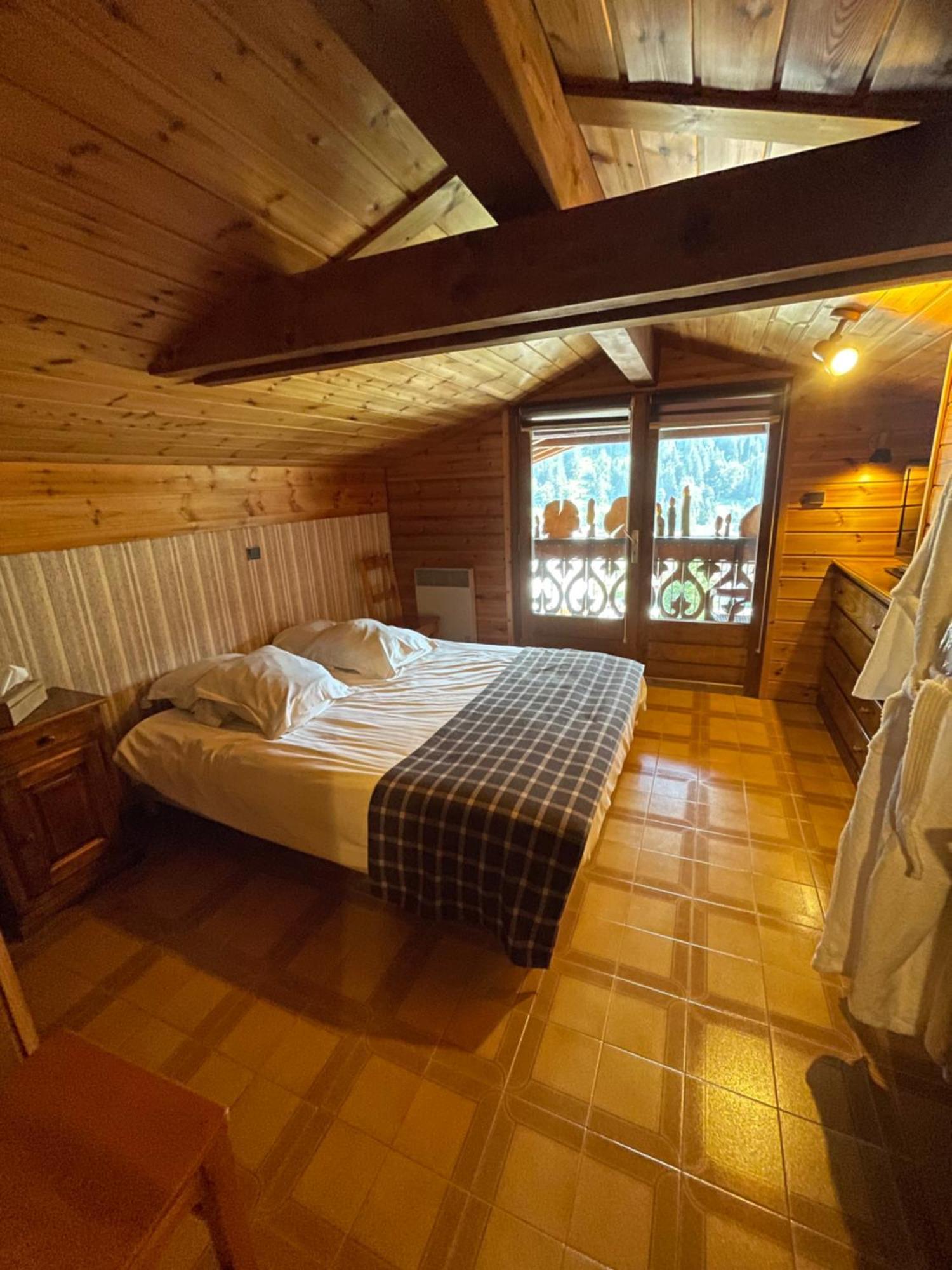 Les Cornettes Hotel Abondance Eksteriør billede